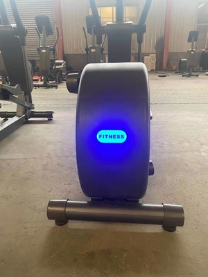 20 مستوى مقاومة تعديل معدات الصالة الرياضية عبر آلة المدرب 2050 * 660 * 1600mm