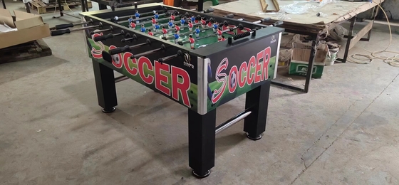طاولة لعبة كرة القدم ذات ألوان قابلة للتخصيص مع ريل ABS Ball MDF