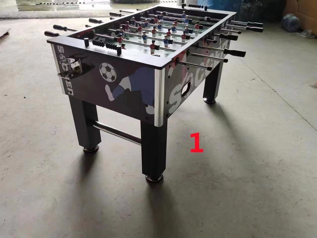 طاولة لعبة كرة القدم ذات ألوان قابلة للتخصيص مع ريل ABS Ball MDF